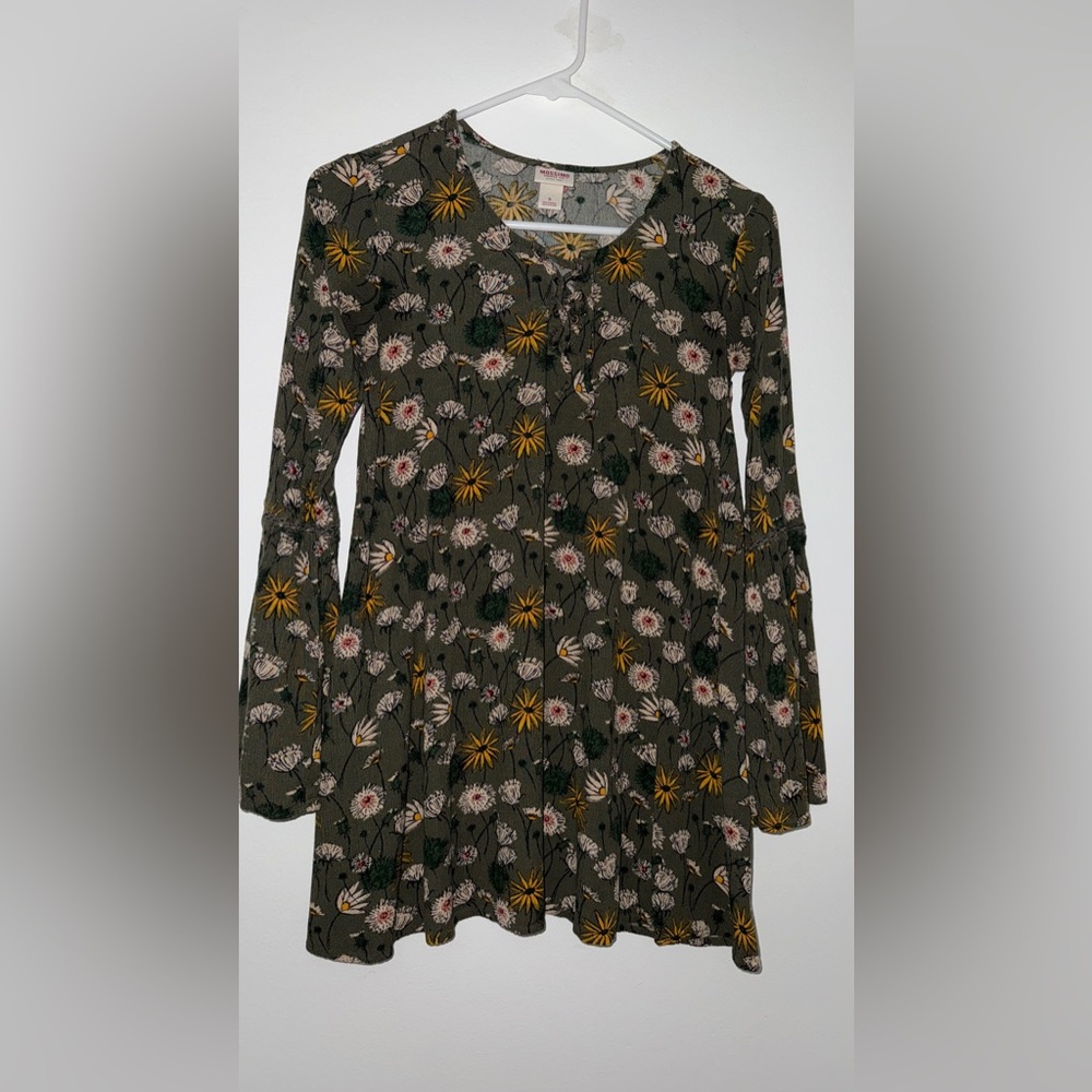 Green floral long sleeve blouse with bell sleeves